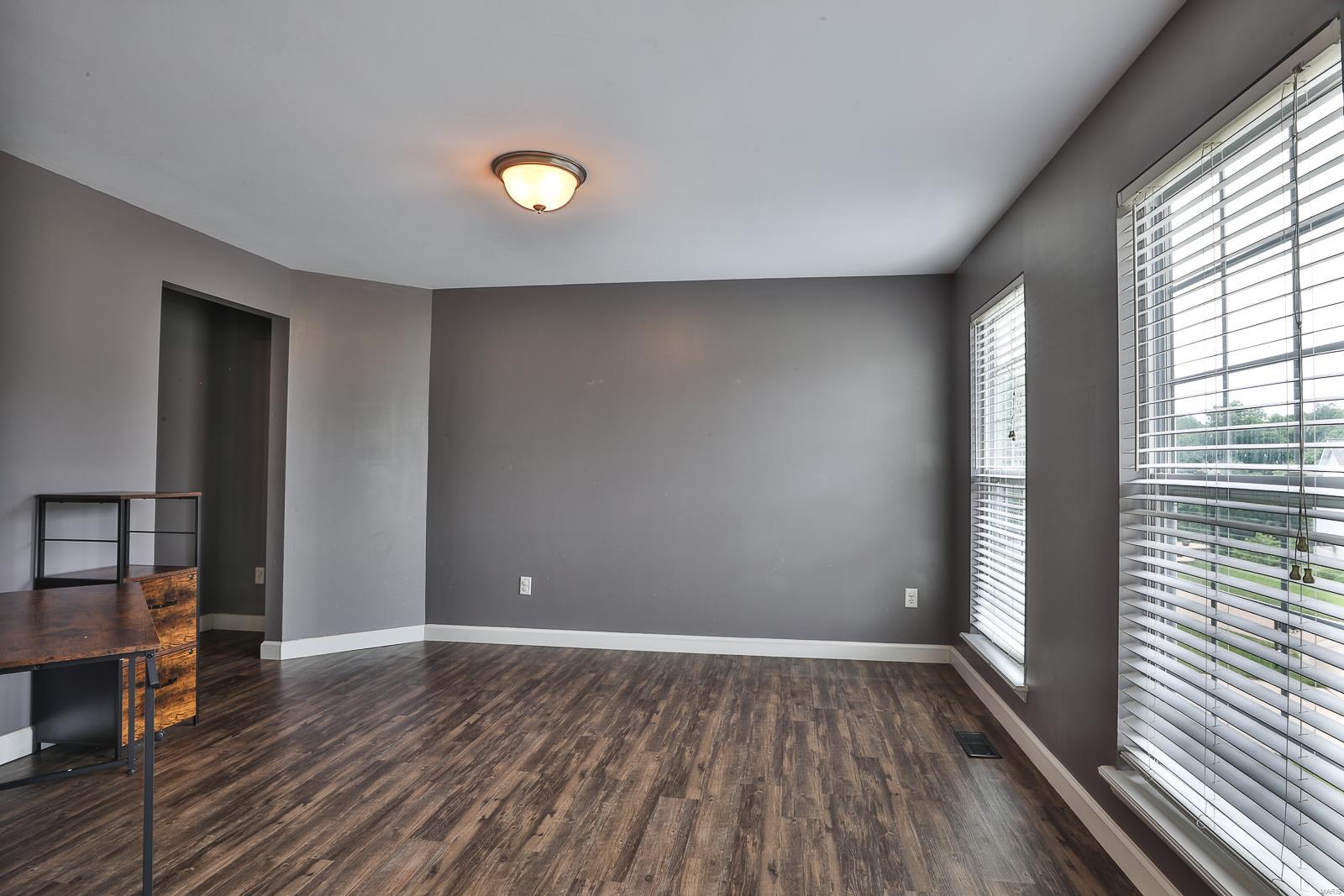 5009 Sweetbrier Court