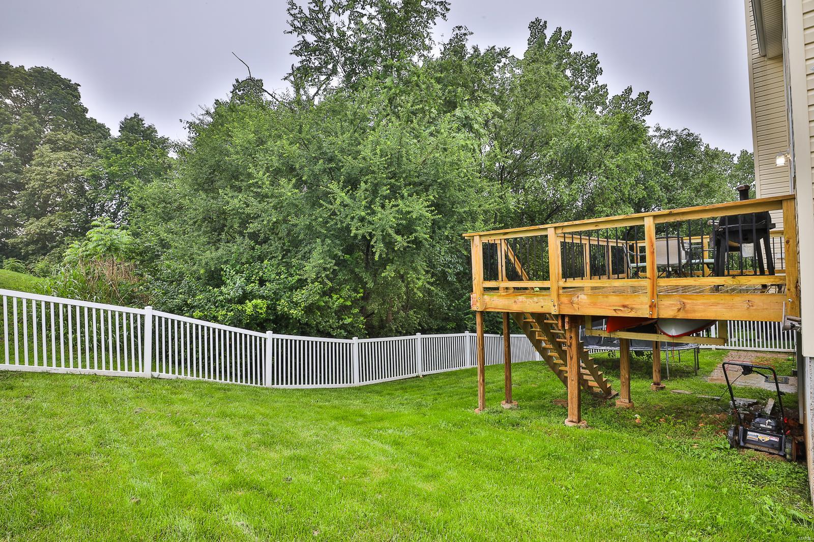 5009 Sweetbrier Court