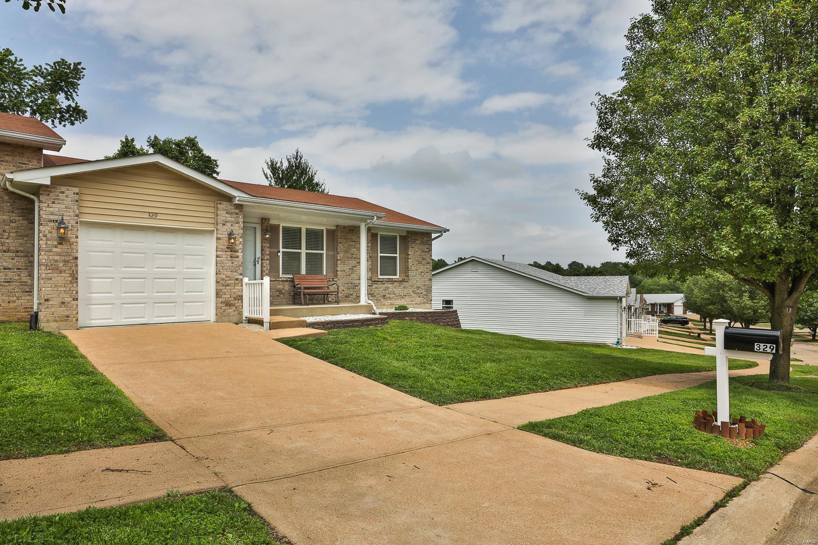 329 Oak Ridge Parkway