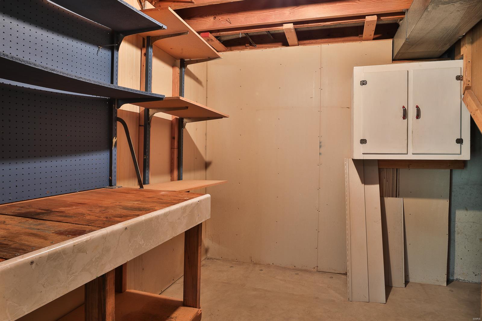 2415 Whitshire Drive