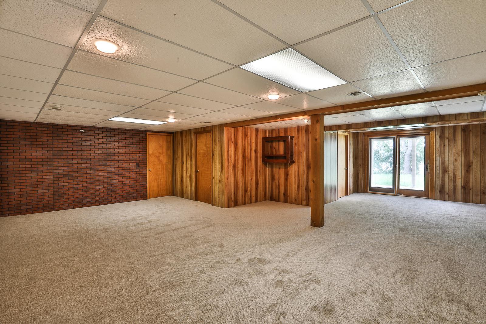 2415 Whitshire Drive