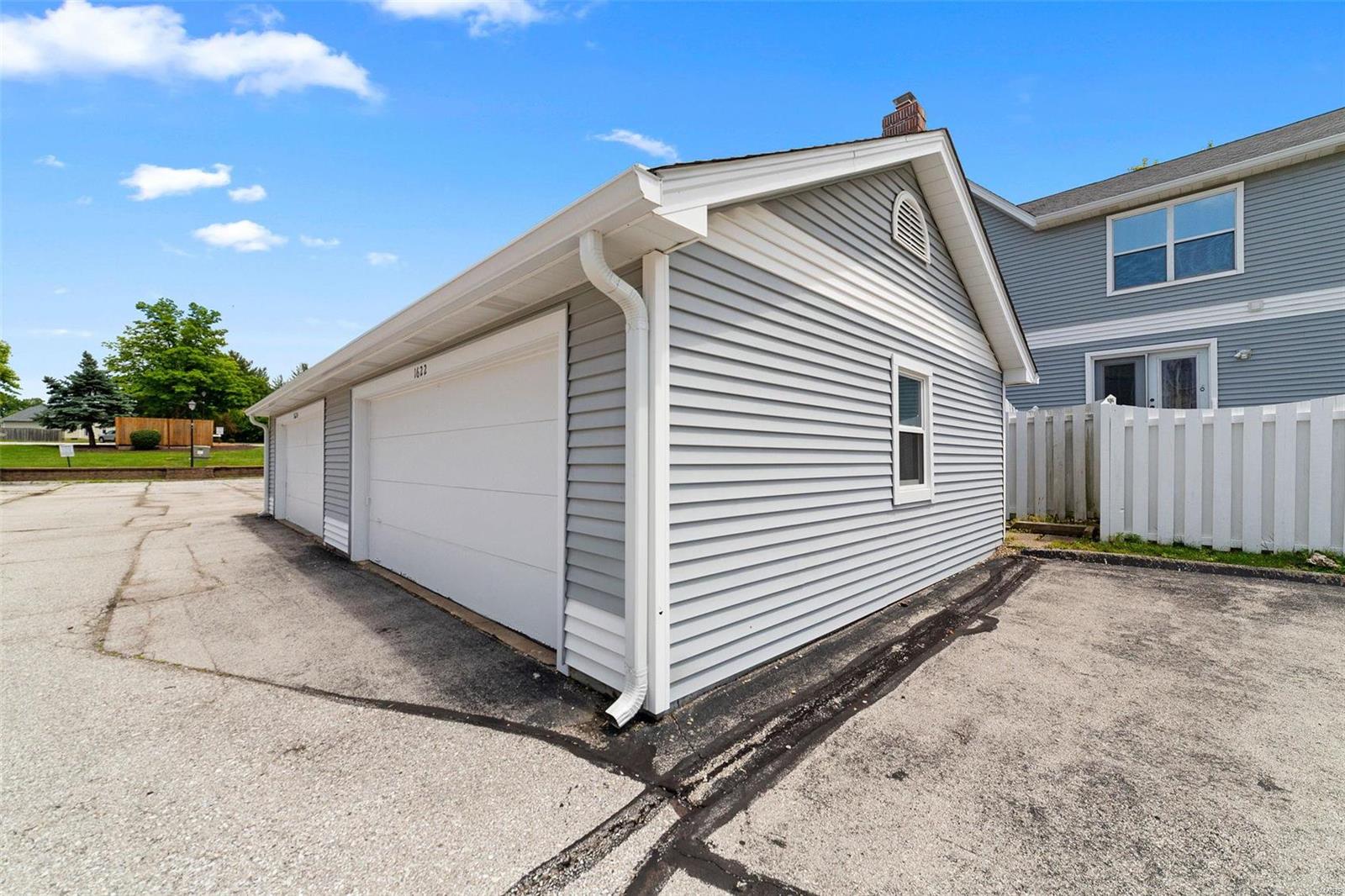 1622 Florine Boulevard Unit: B