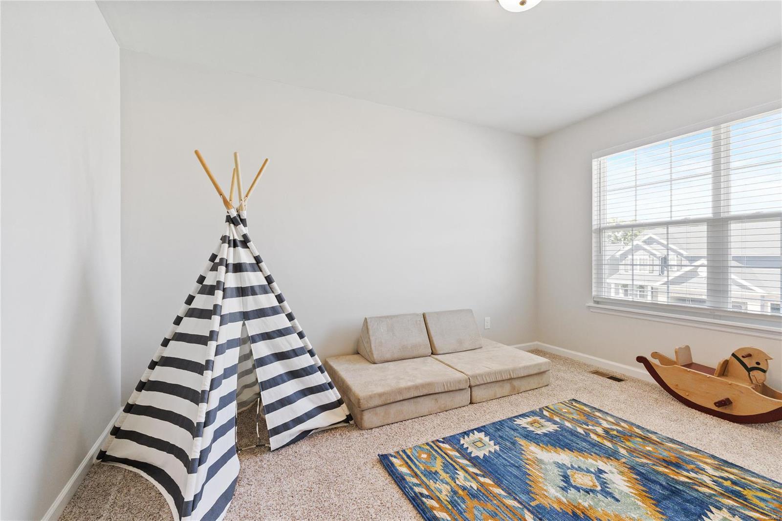 17612 Hitching Post Court