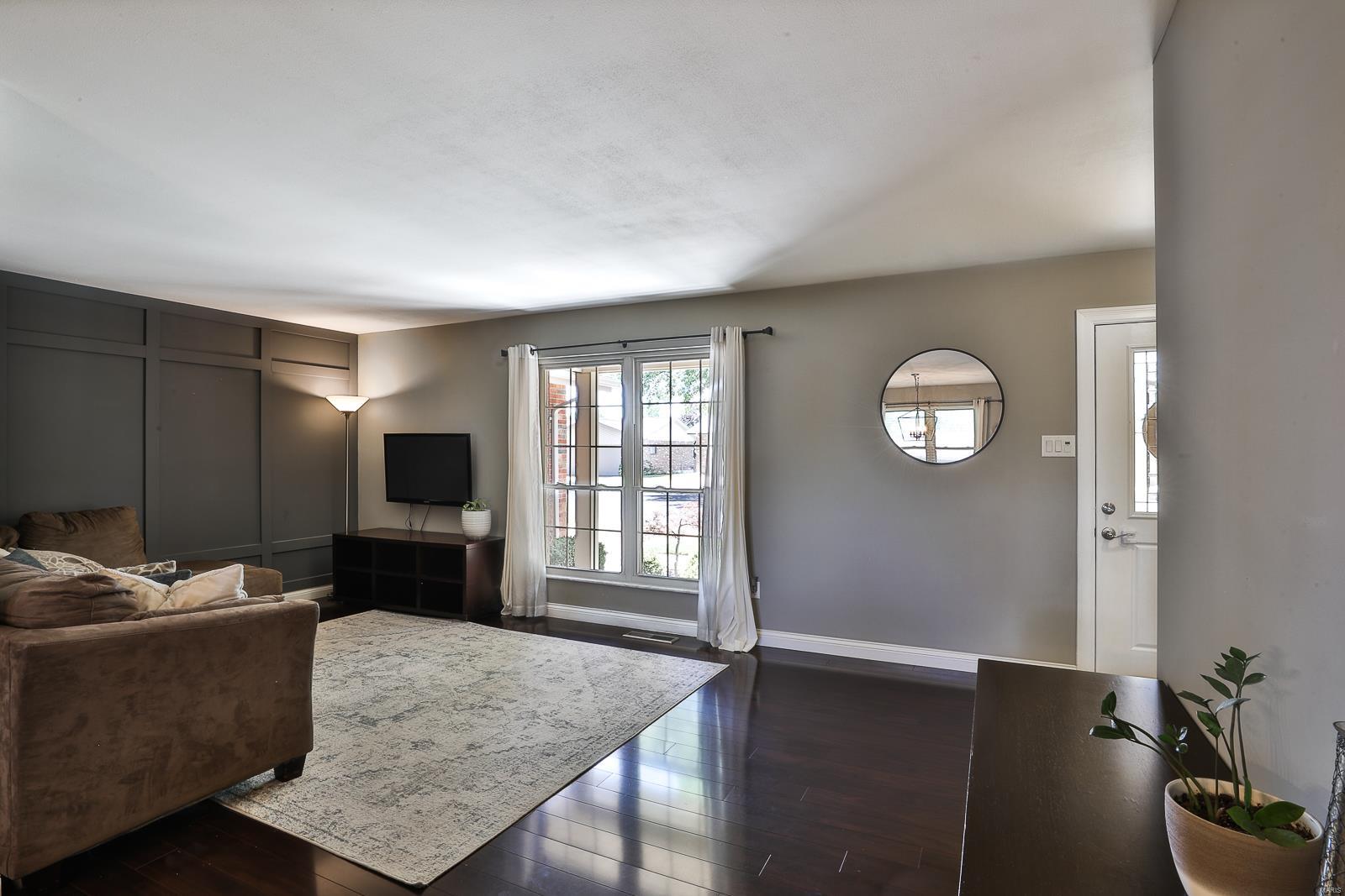 2145 England Town Road