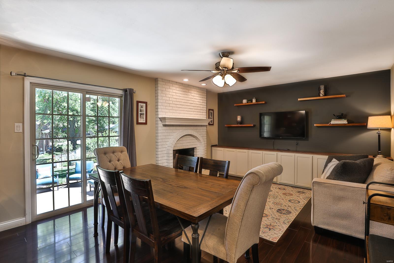 2145 England Town Road