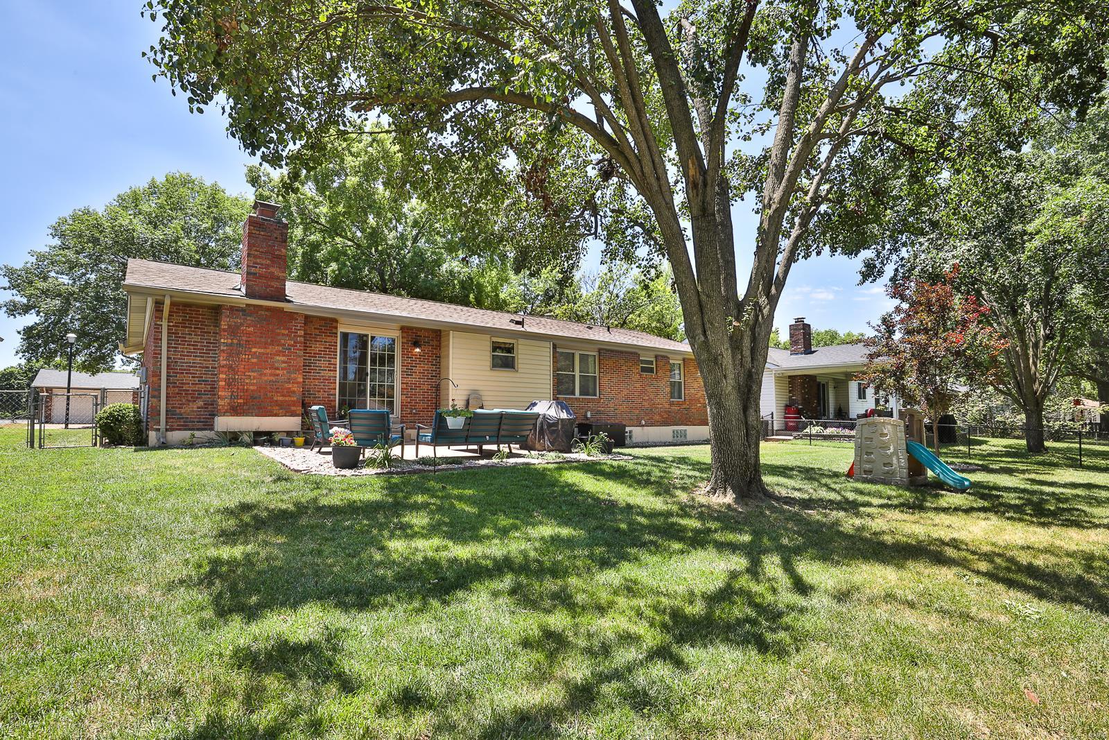 2145 England Town Road