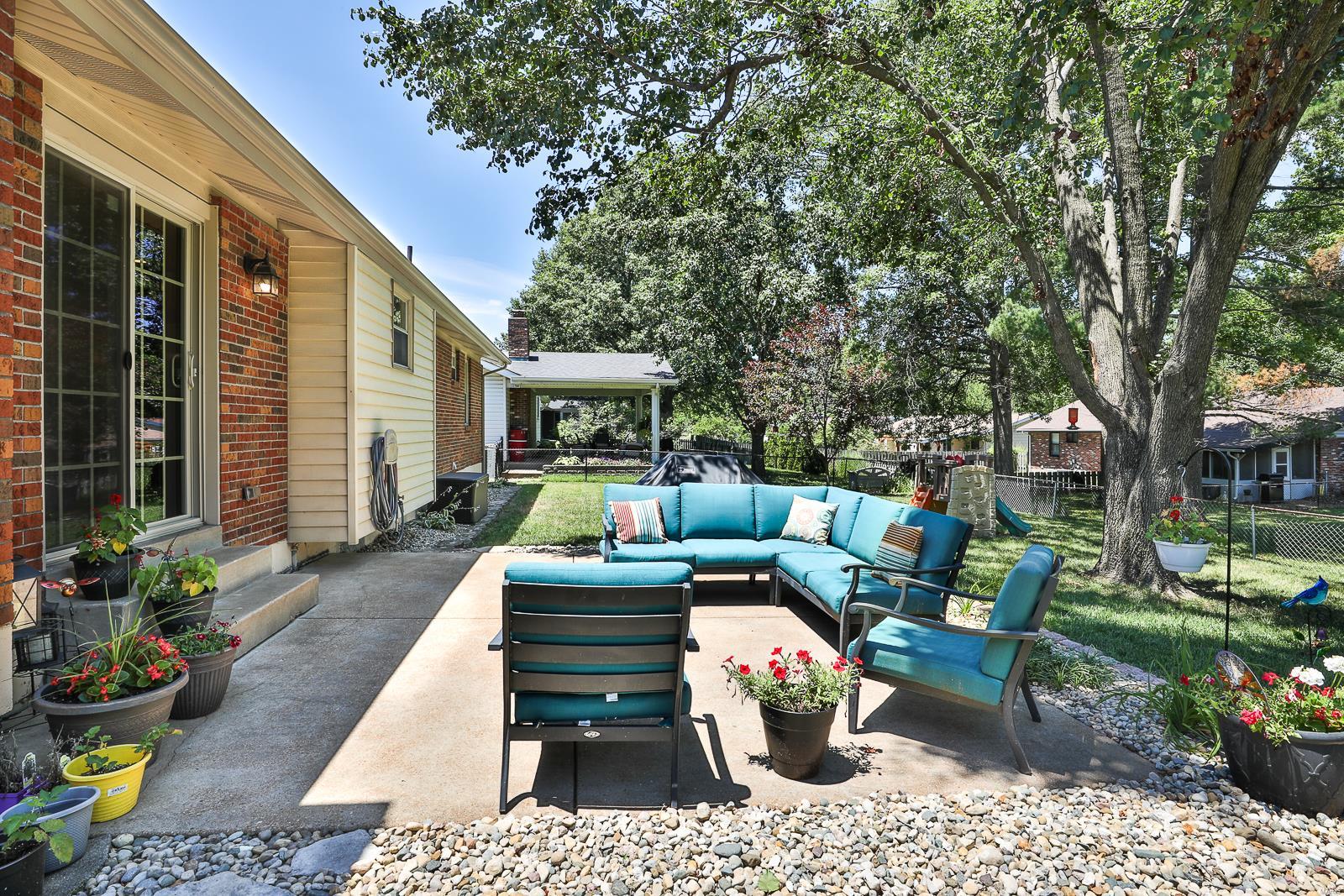 2145 England Town Road