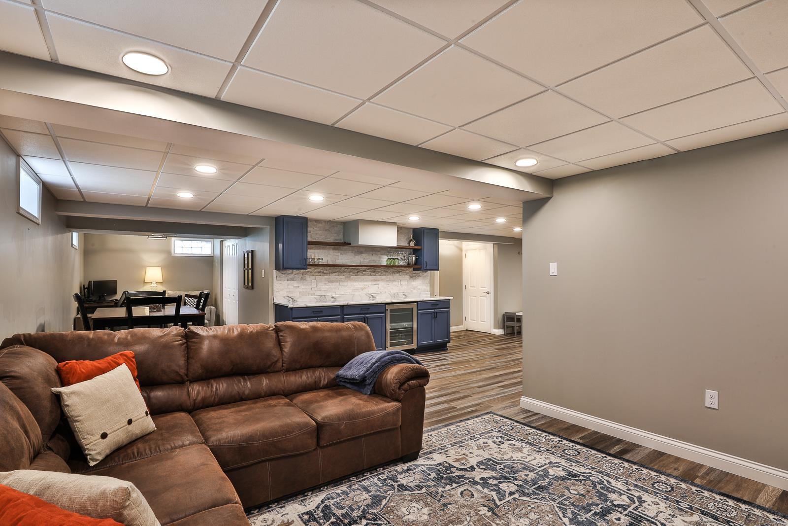 2145 England Town Road