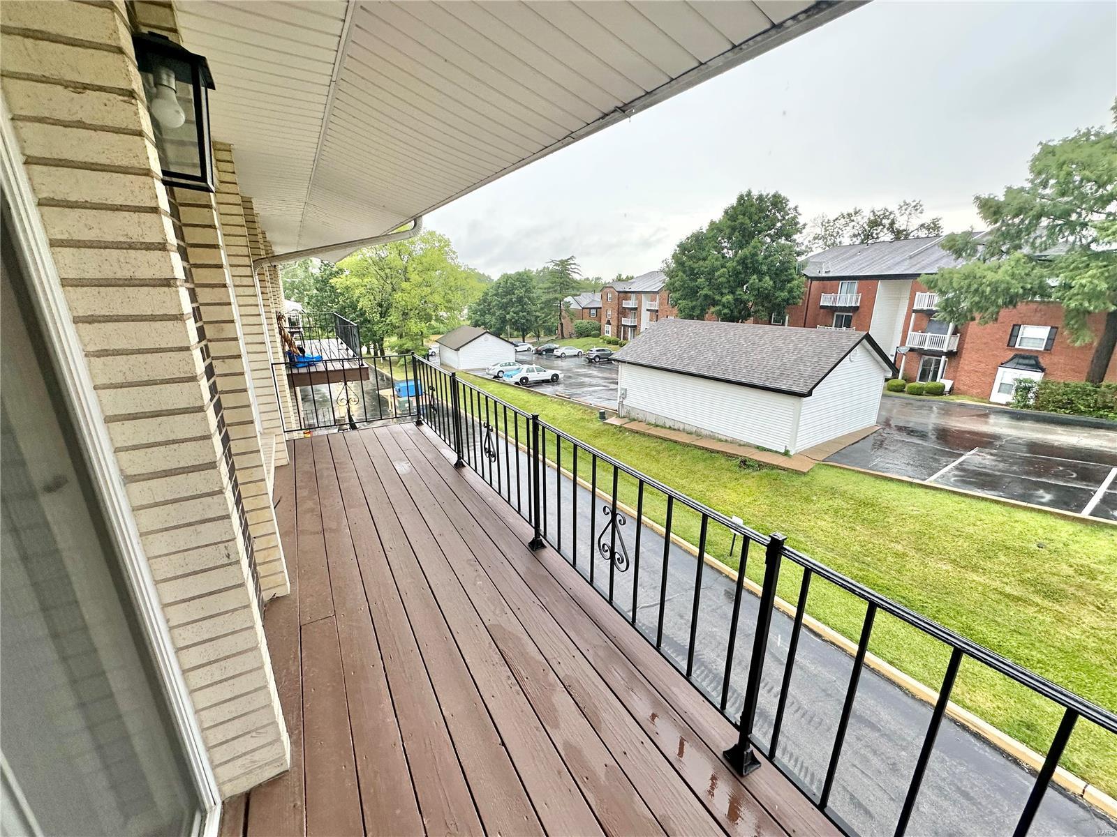 10379 Forest Brook Lane Unit: G