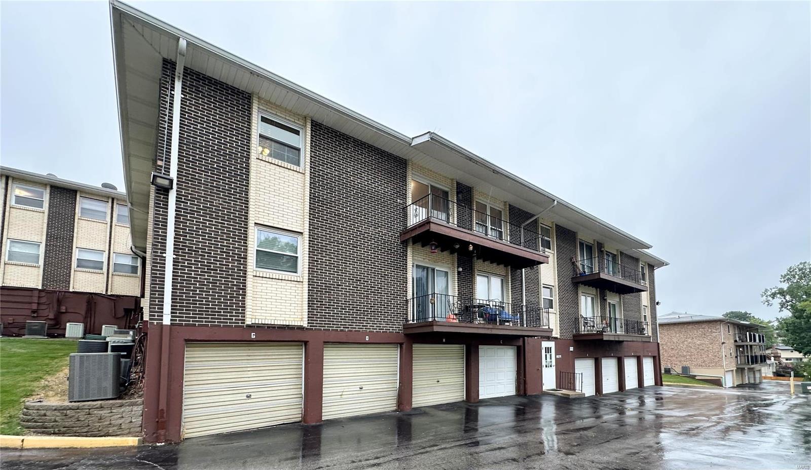 10379 Forest Brook Lane Unit: G