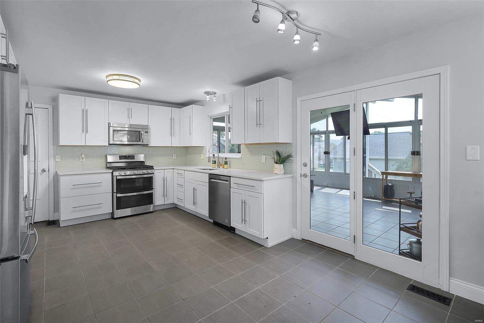 1501 Atlantic Crossing Drive