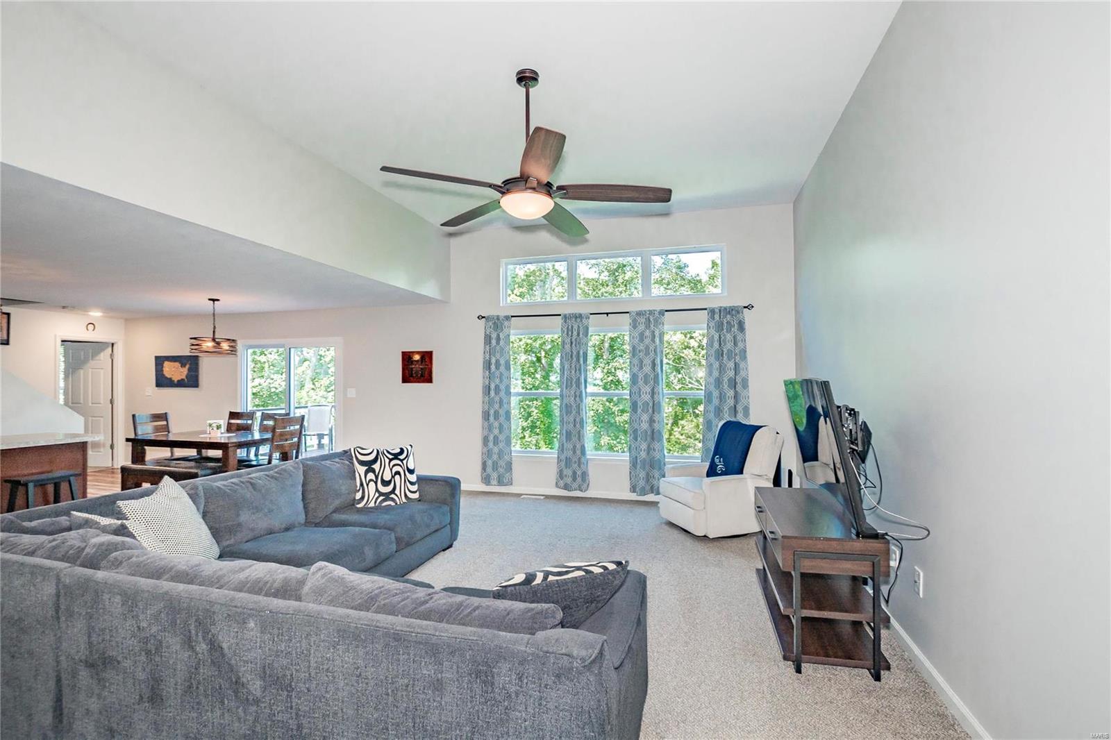 1182 Foxwood Estates Drive