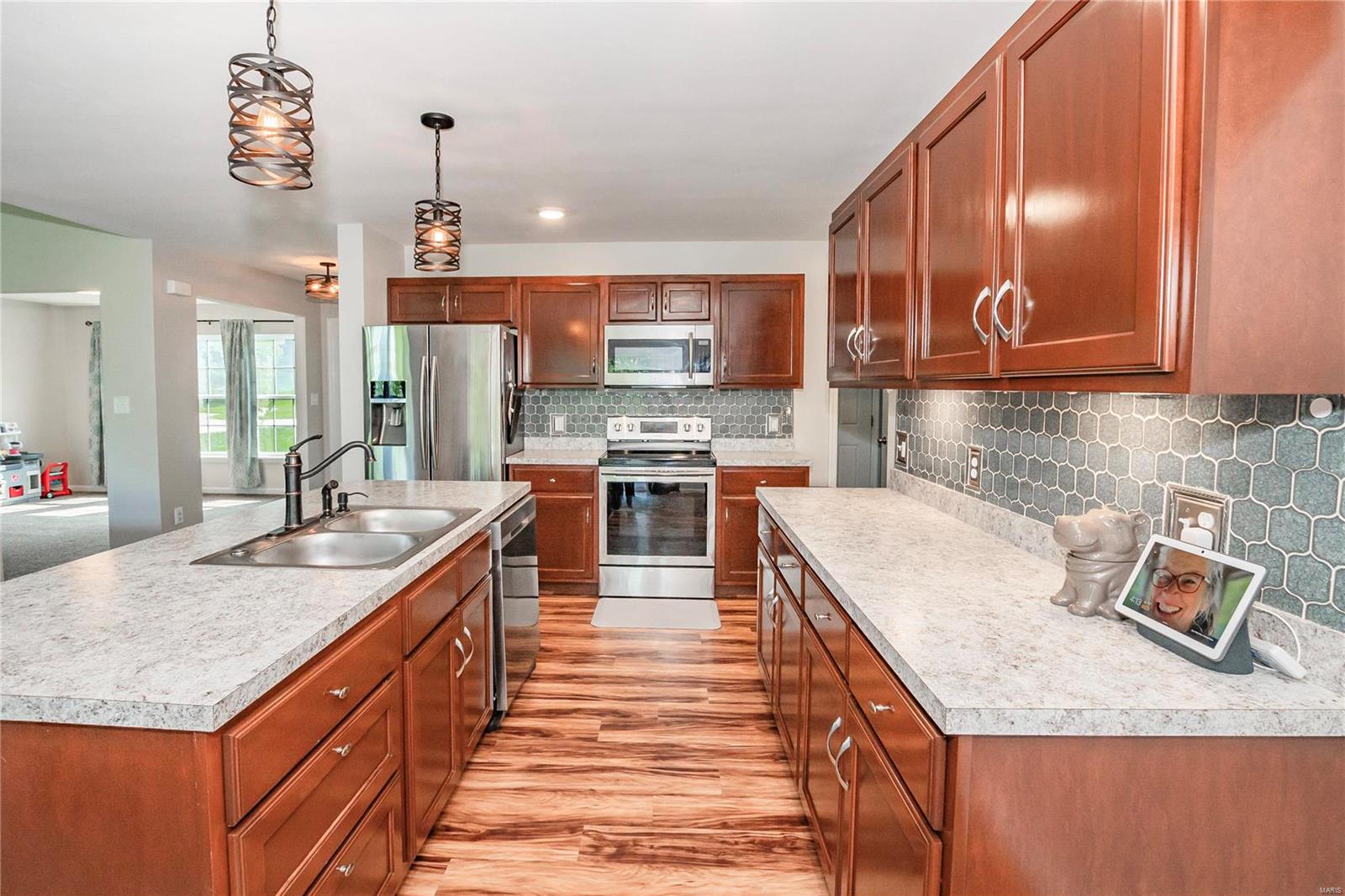 1182 Foxwood Estates Drive