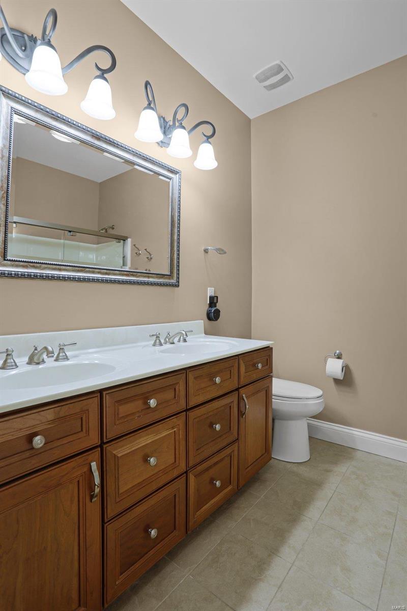 1411 Fenway Farms Court