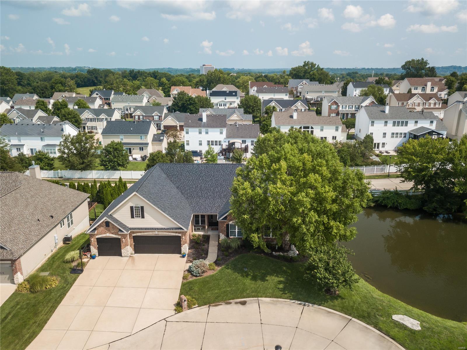 1411 Fenway Farms Court