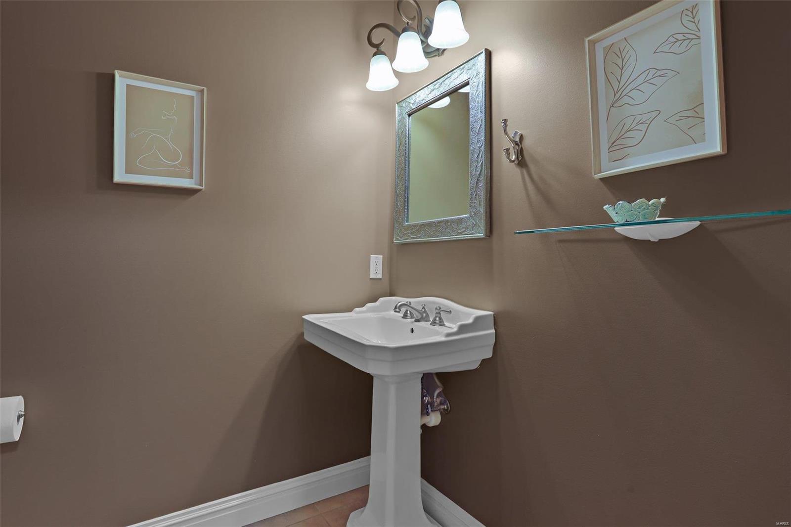 1411 Fenway Farms Court