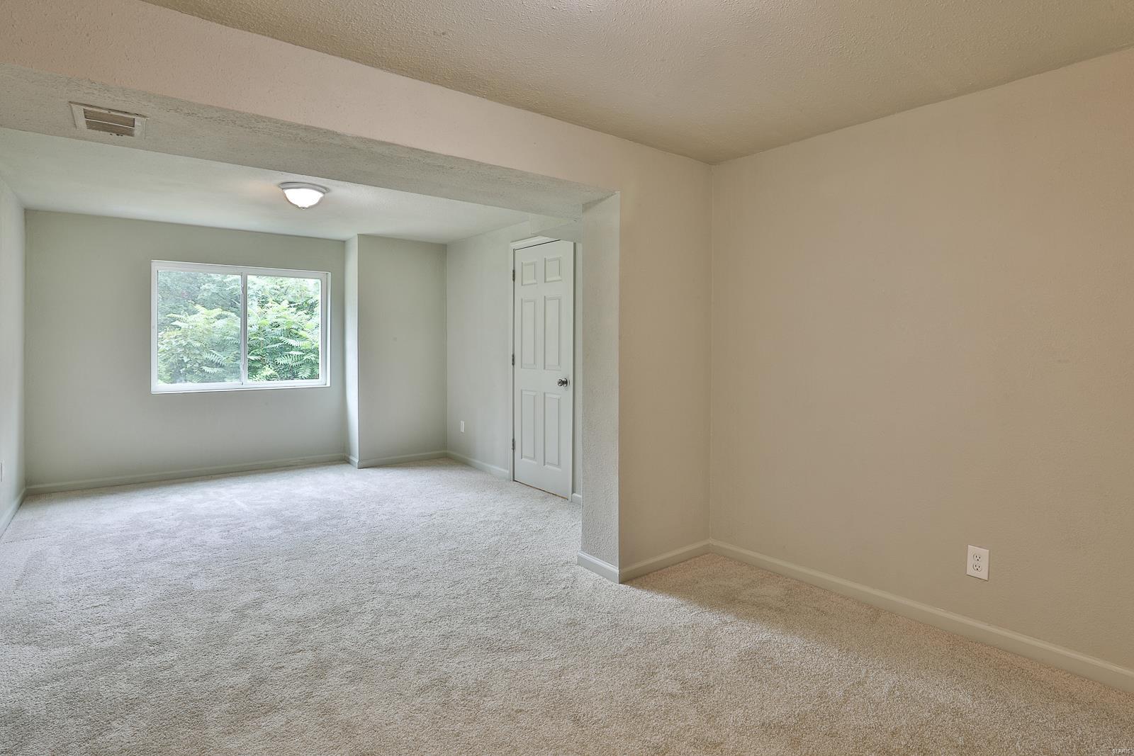 8524 Hillsboro House Springs Road