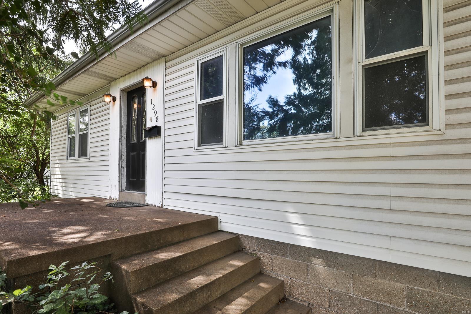 1298 Reavis Barracks Road