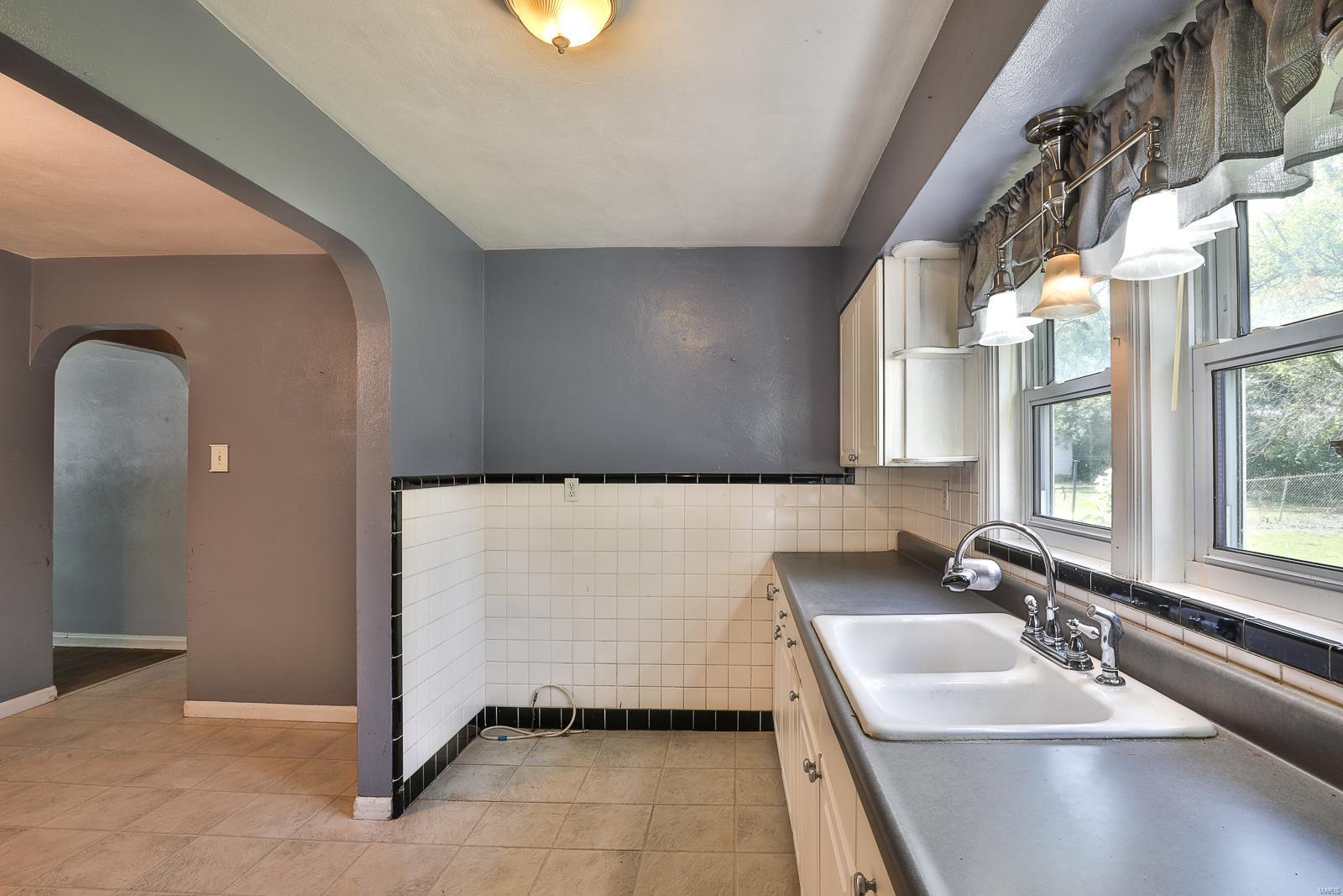 1298 Reavis Barracks Road