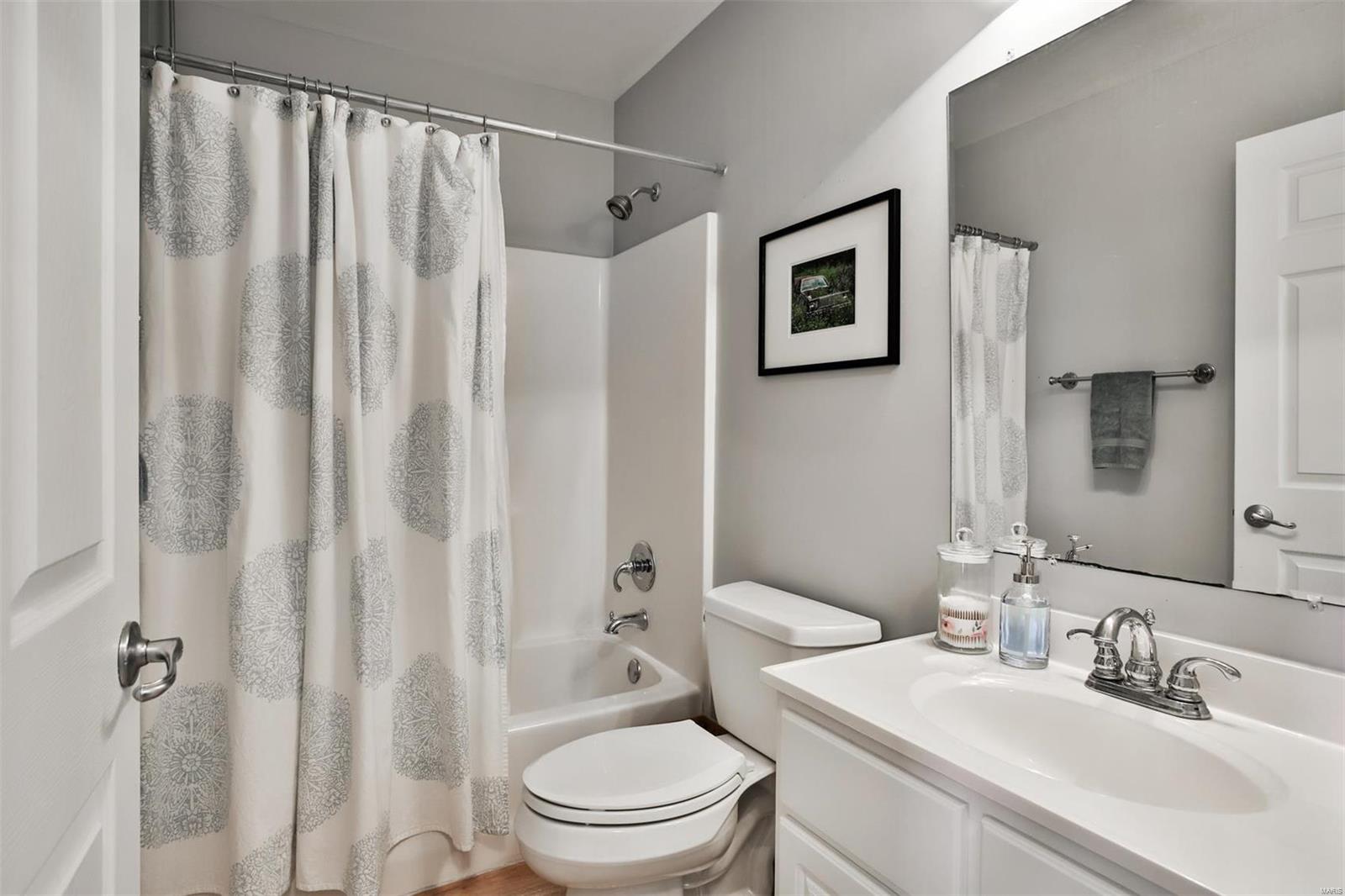 5519 Devonshire Avenue