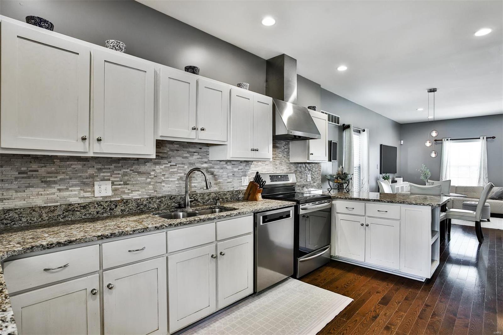 5519 Devonshire Avenue