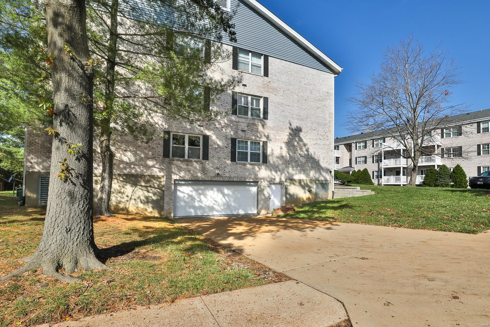 1112 Sunhaven Drive Unit: J