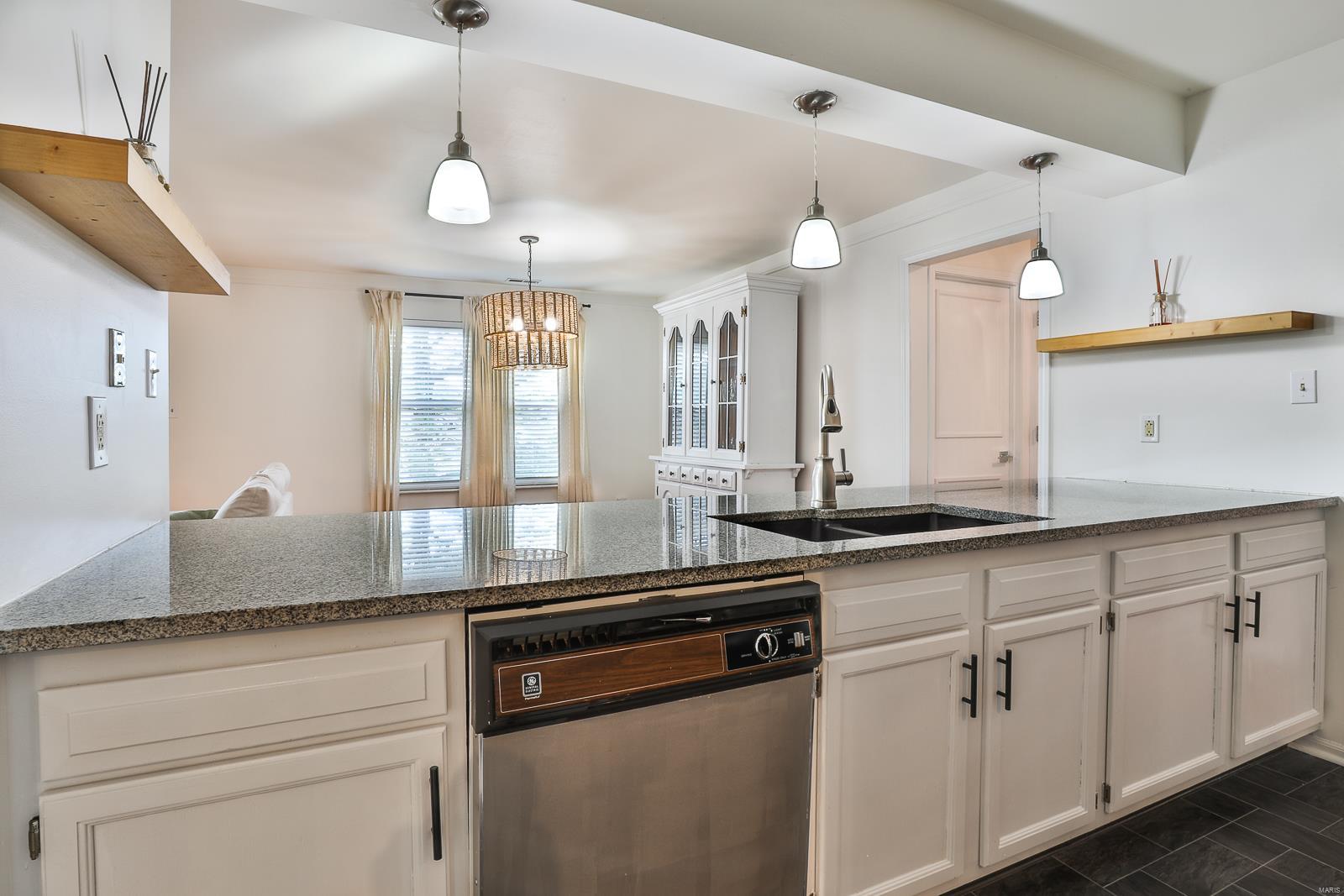 1112 Sunhaven Drive Unit: J