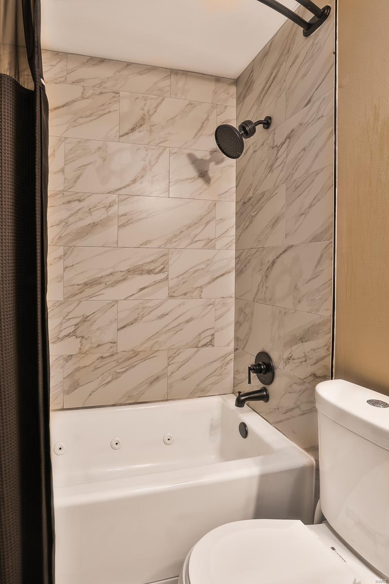 5505 Ambrose Crossing