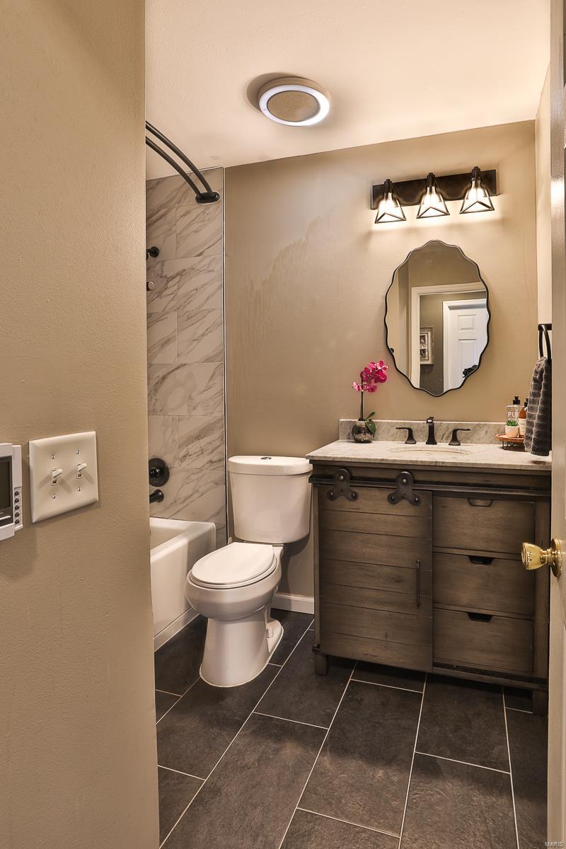 5505 Ambrose Crossing