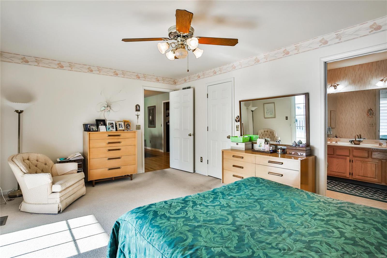 7372 Whitehall Colonial Lane