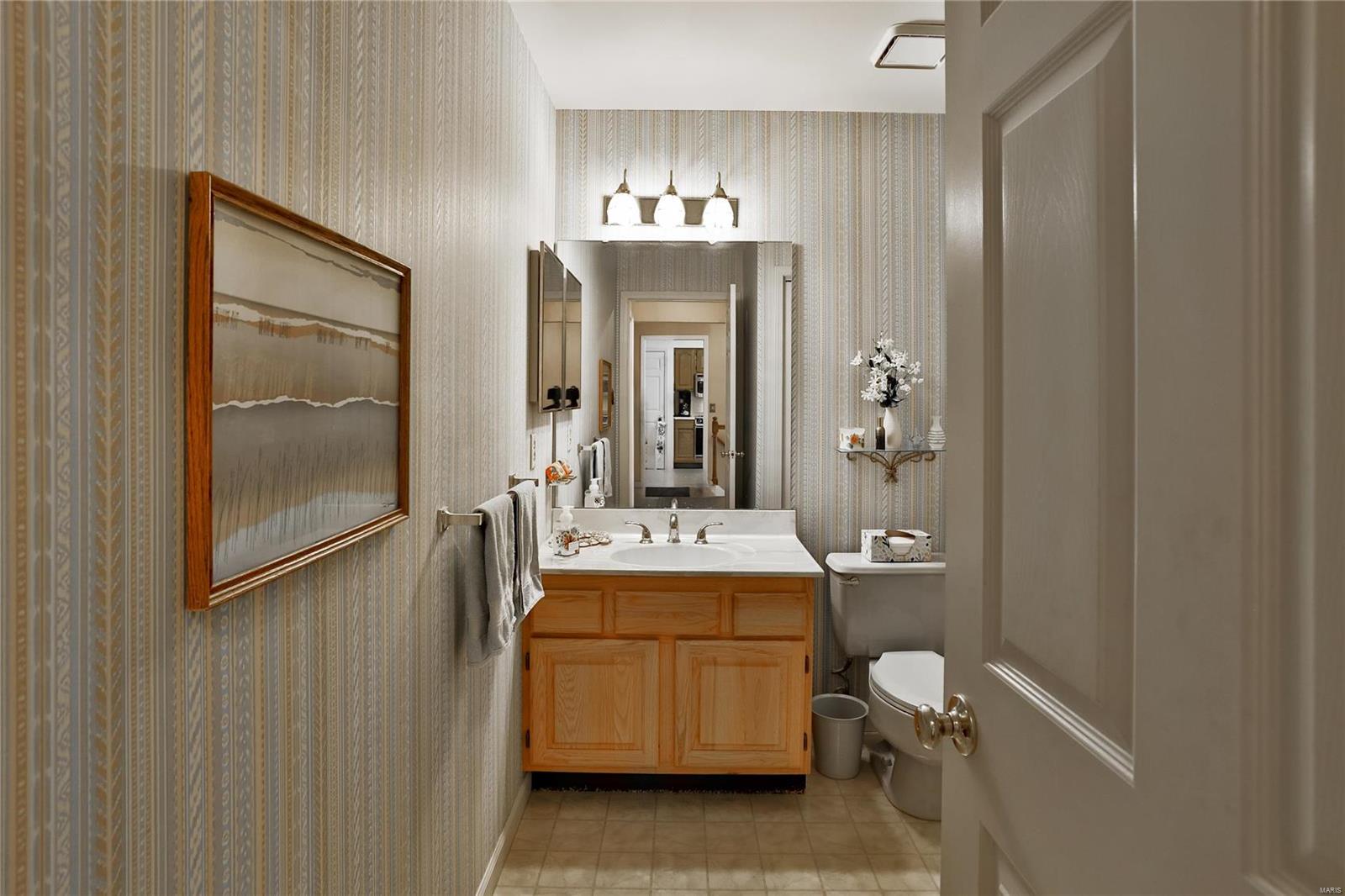 7372 Whitehall Colonial Lane