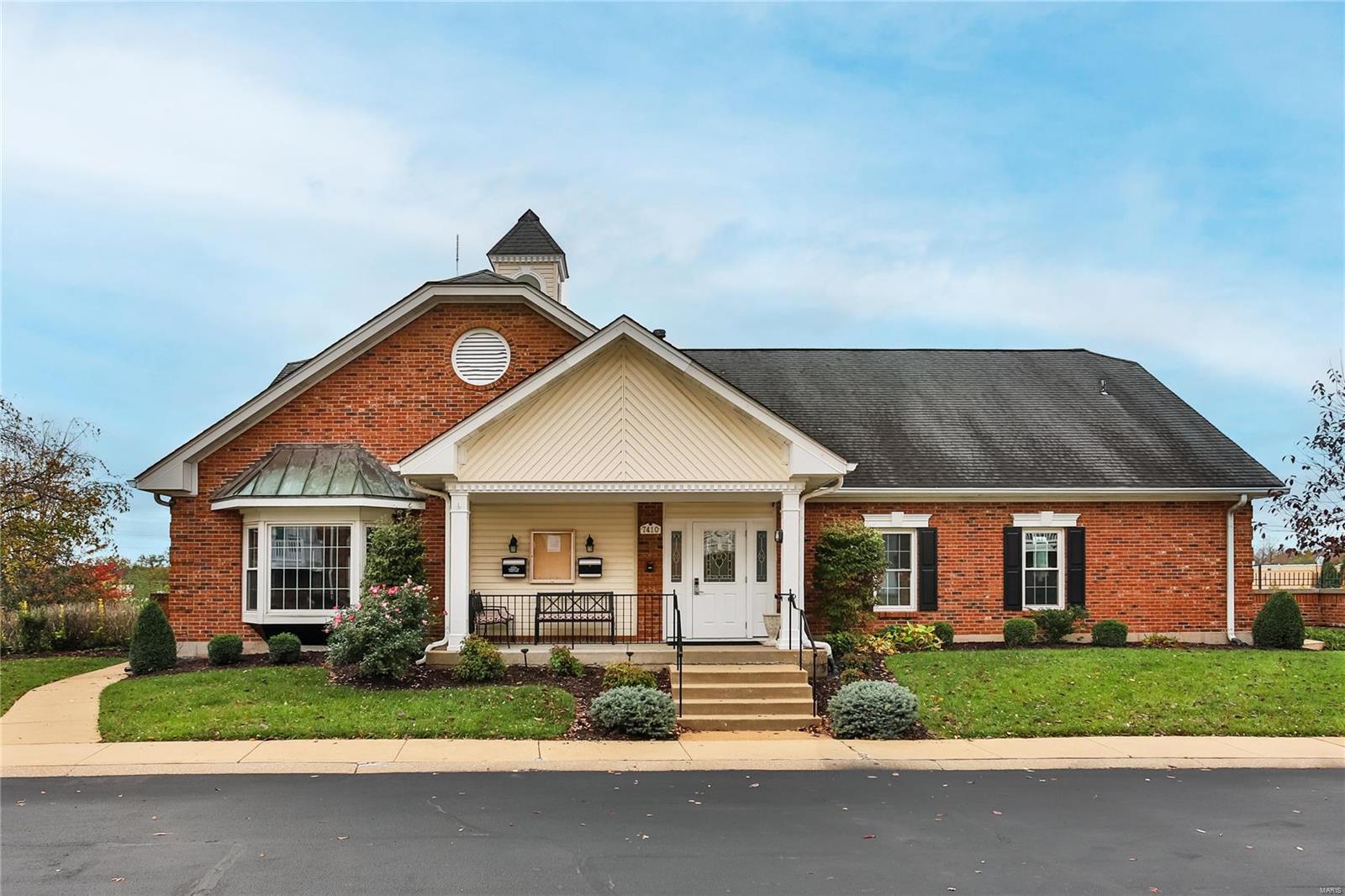 7372 Whitehall Colonial Lane