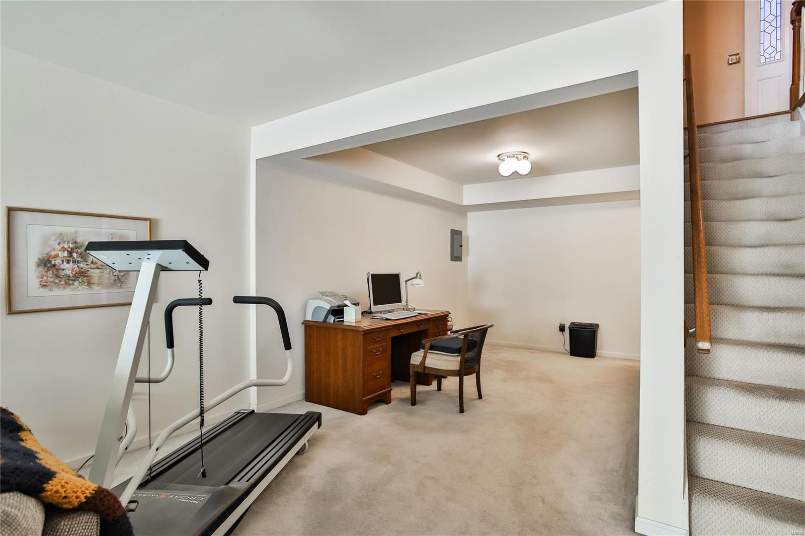 7372 Whitehall Colonial Lane