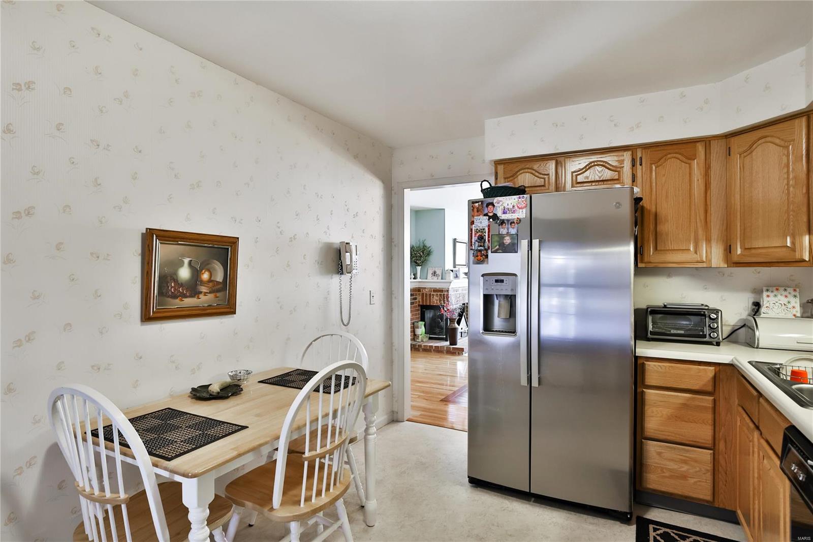 7372 Whitehall Colonial Lane