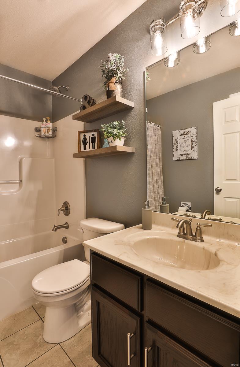 4224 Lockeport Landing