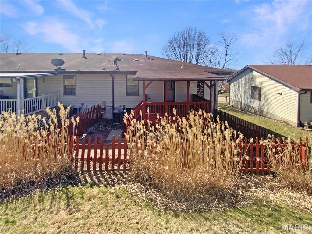 2524 Tanglewood Drive