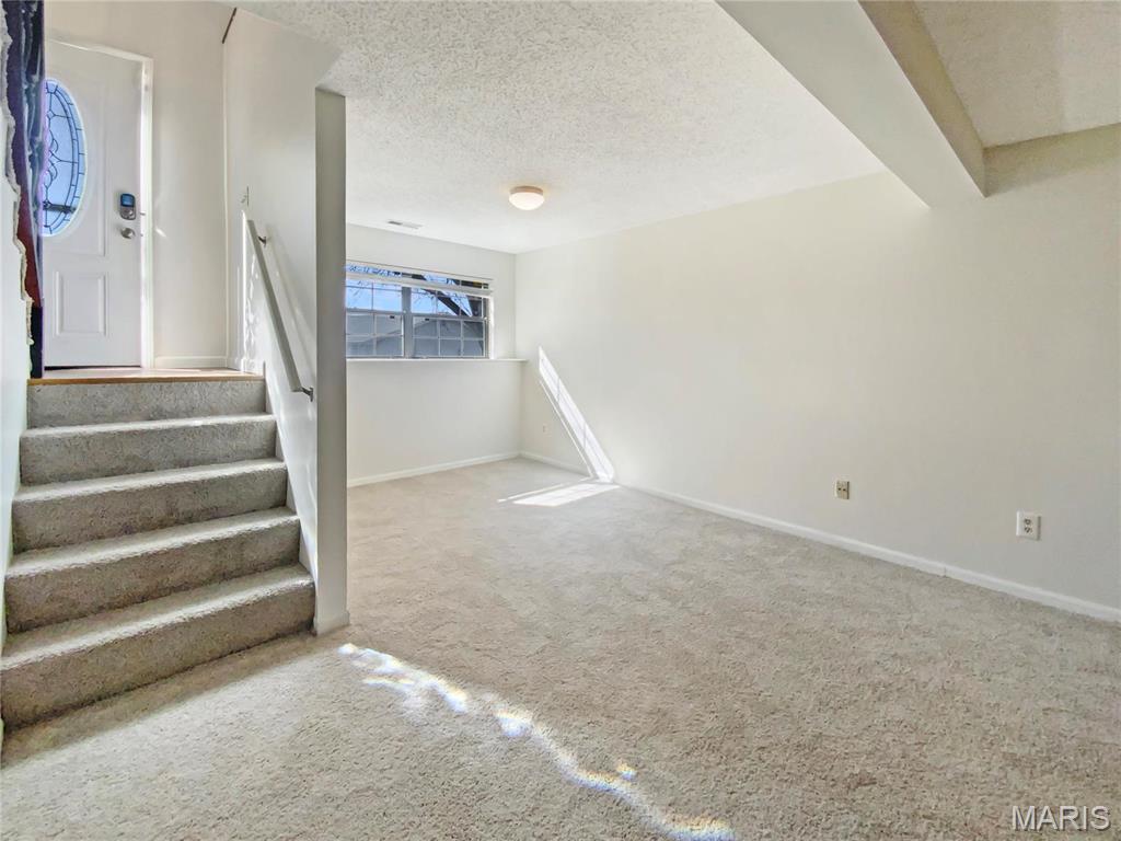 2524 Tanglewood Drive