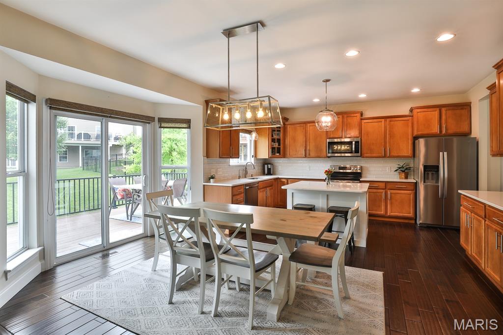 1256 Green Vale Court