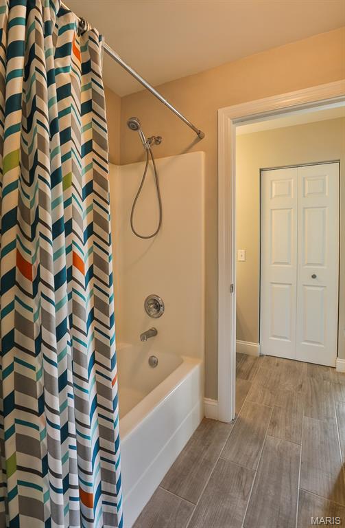 1256 Green Vale Court