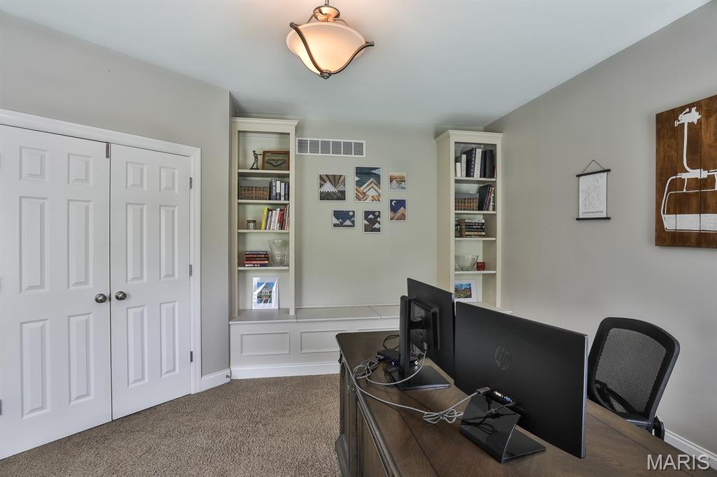 1256 Green Vale Court