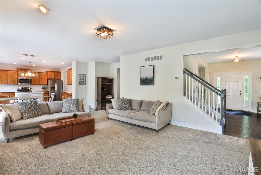 1256 Green Vale Court