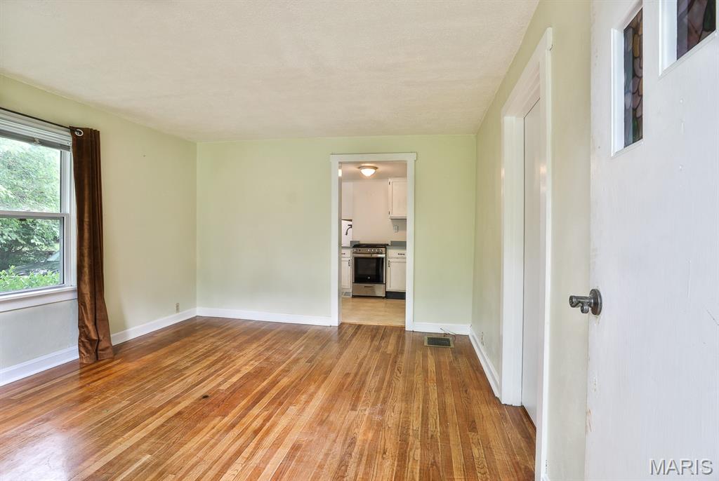 1046 Marshall Avenue