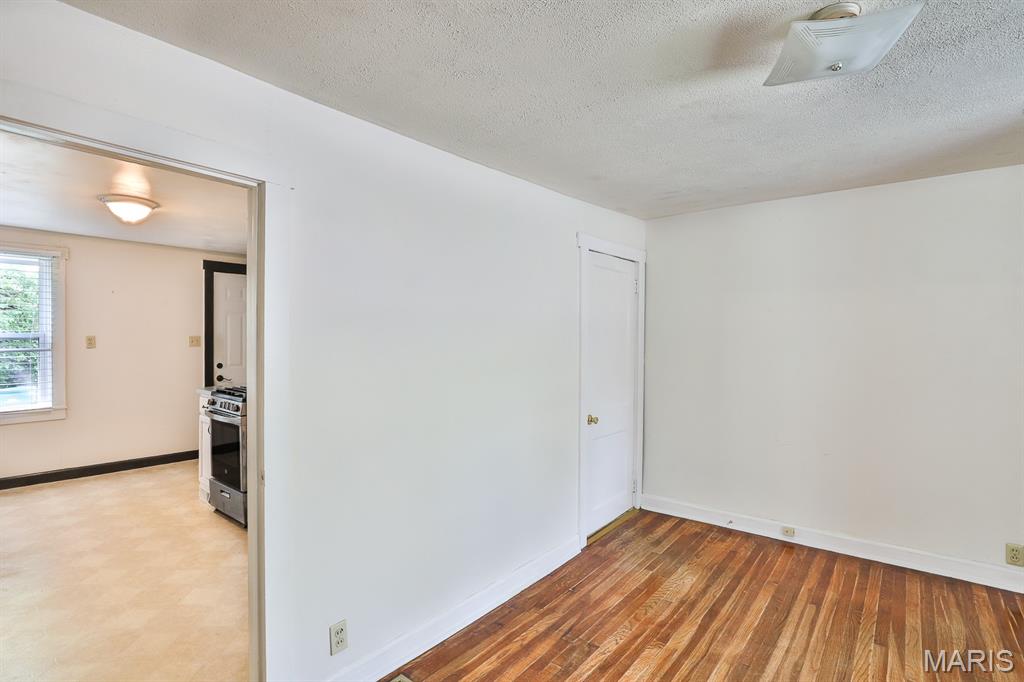 1046 Marshall Avenue