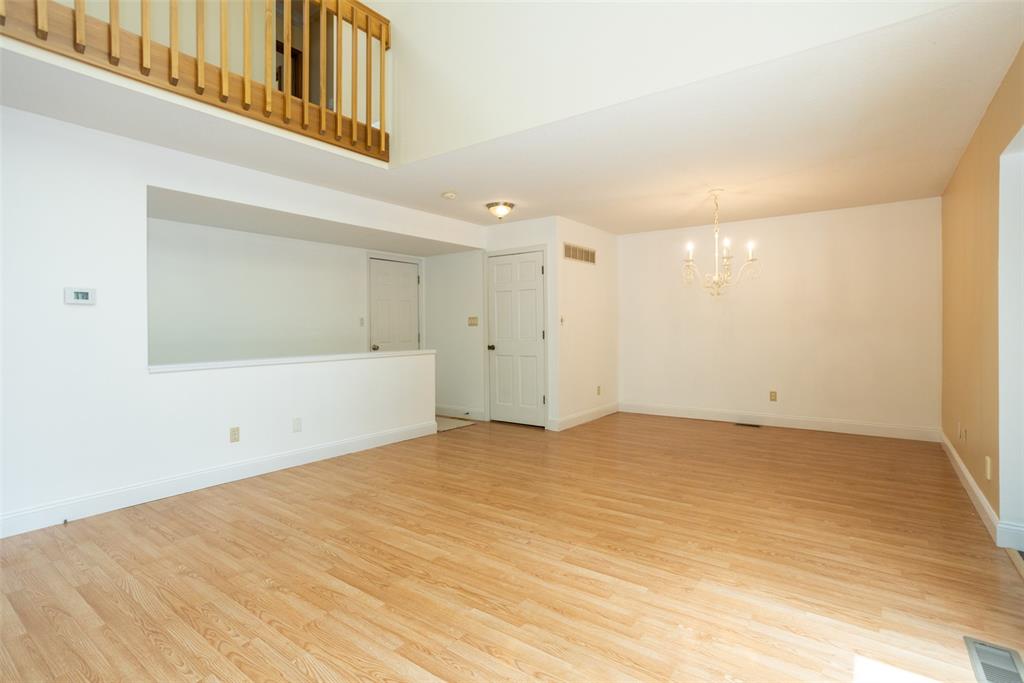 5424 Duchesne Parque Drive