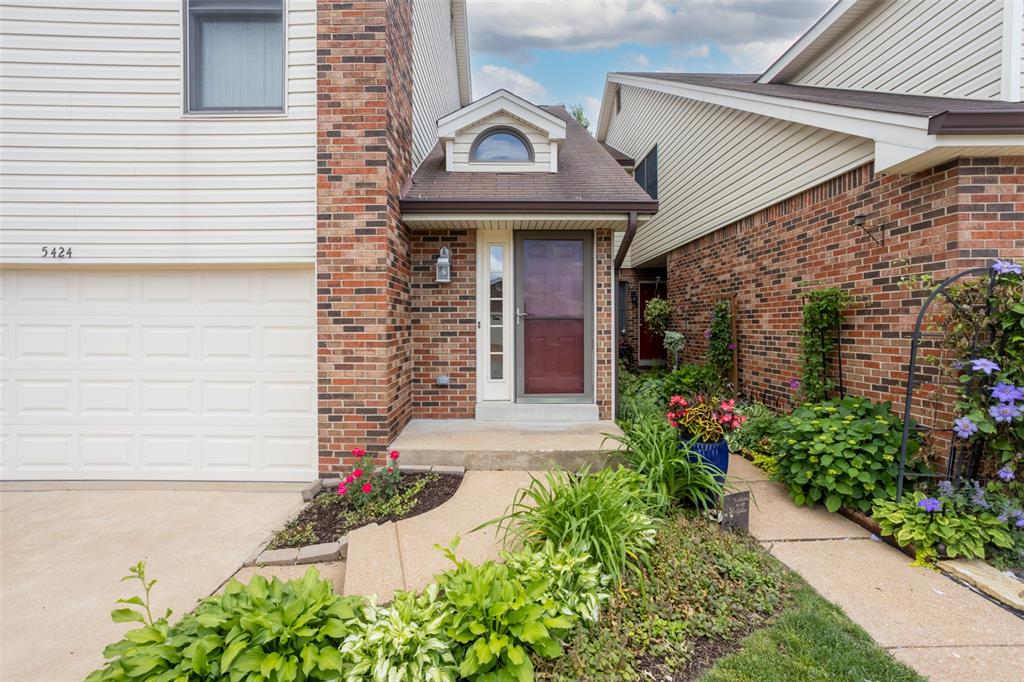 5424 Duchesne Parque Drive