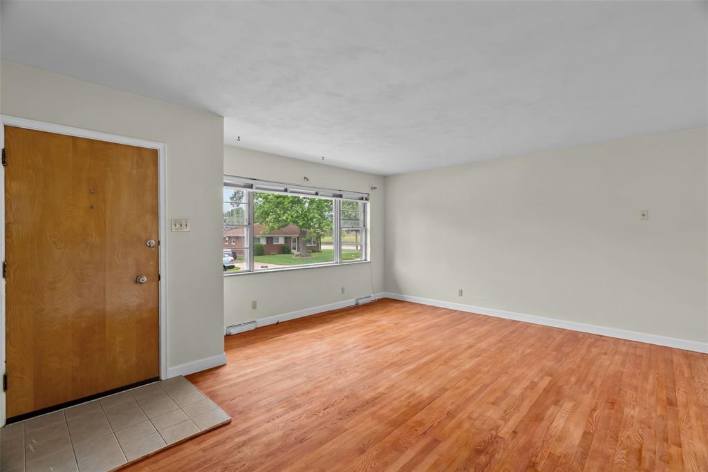 8606 Villa Crest Drive