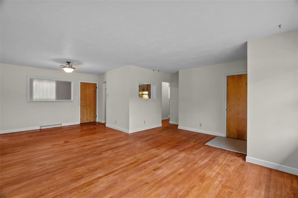 8606 Villa Crest Drive