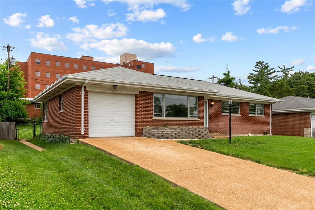 8606 Villa Crest Drive