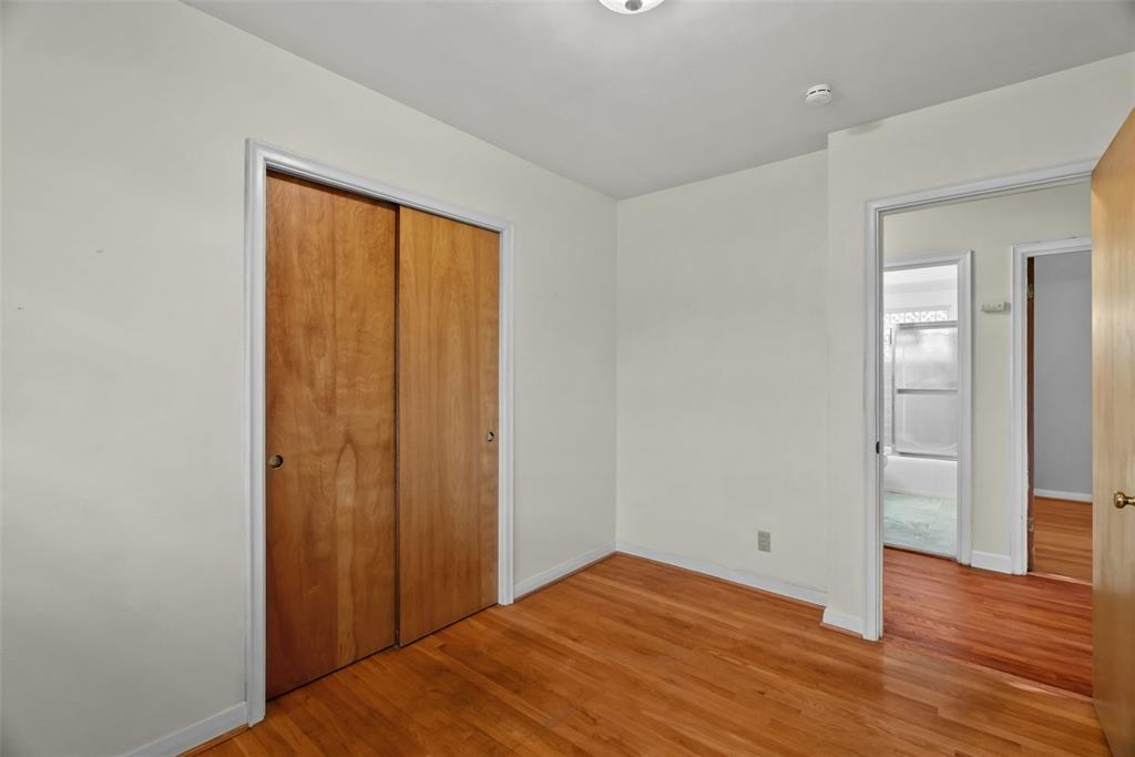 8606 Villa Crest Drive