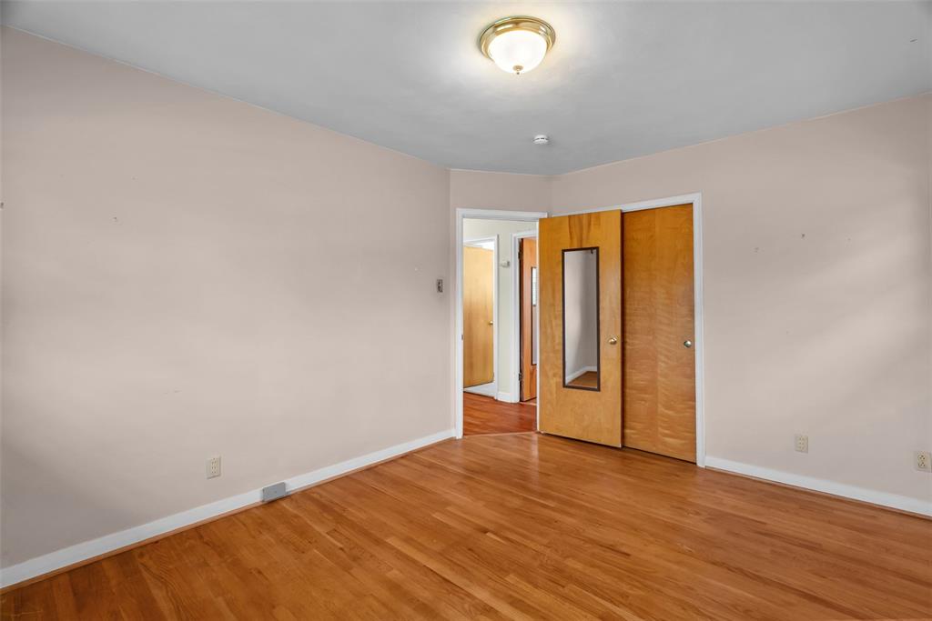 8606 Villa Crest Drive